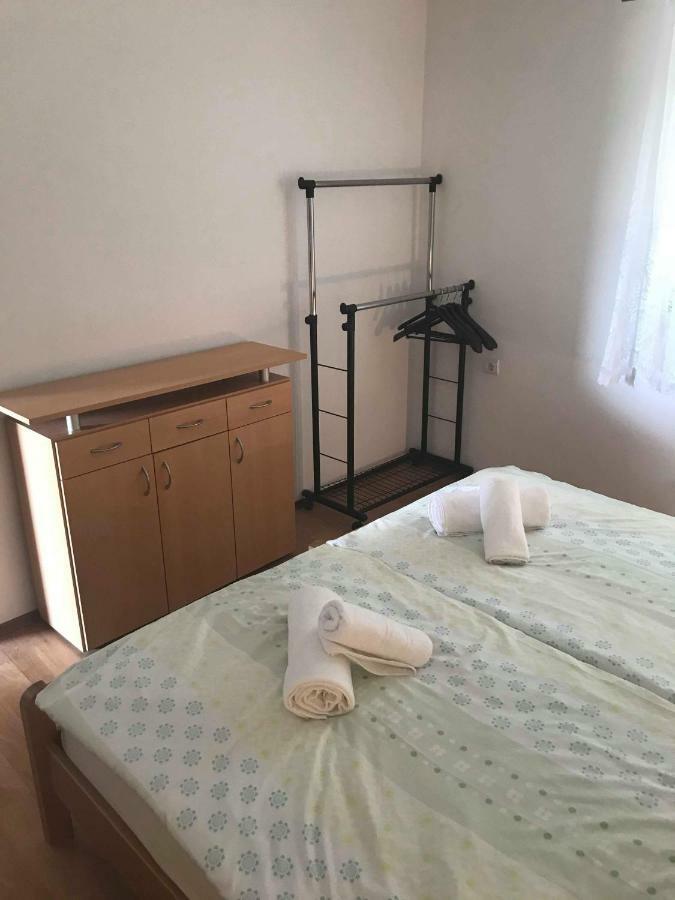Sekler Ante Tribunj Appartement Tribalj Buitenkant foto