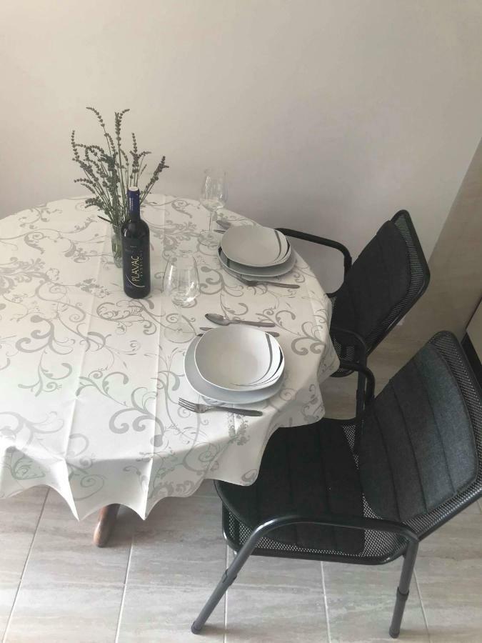 Sekler Ante Tribunj Appartement Tribalj Buitenkant foto